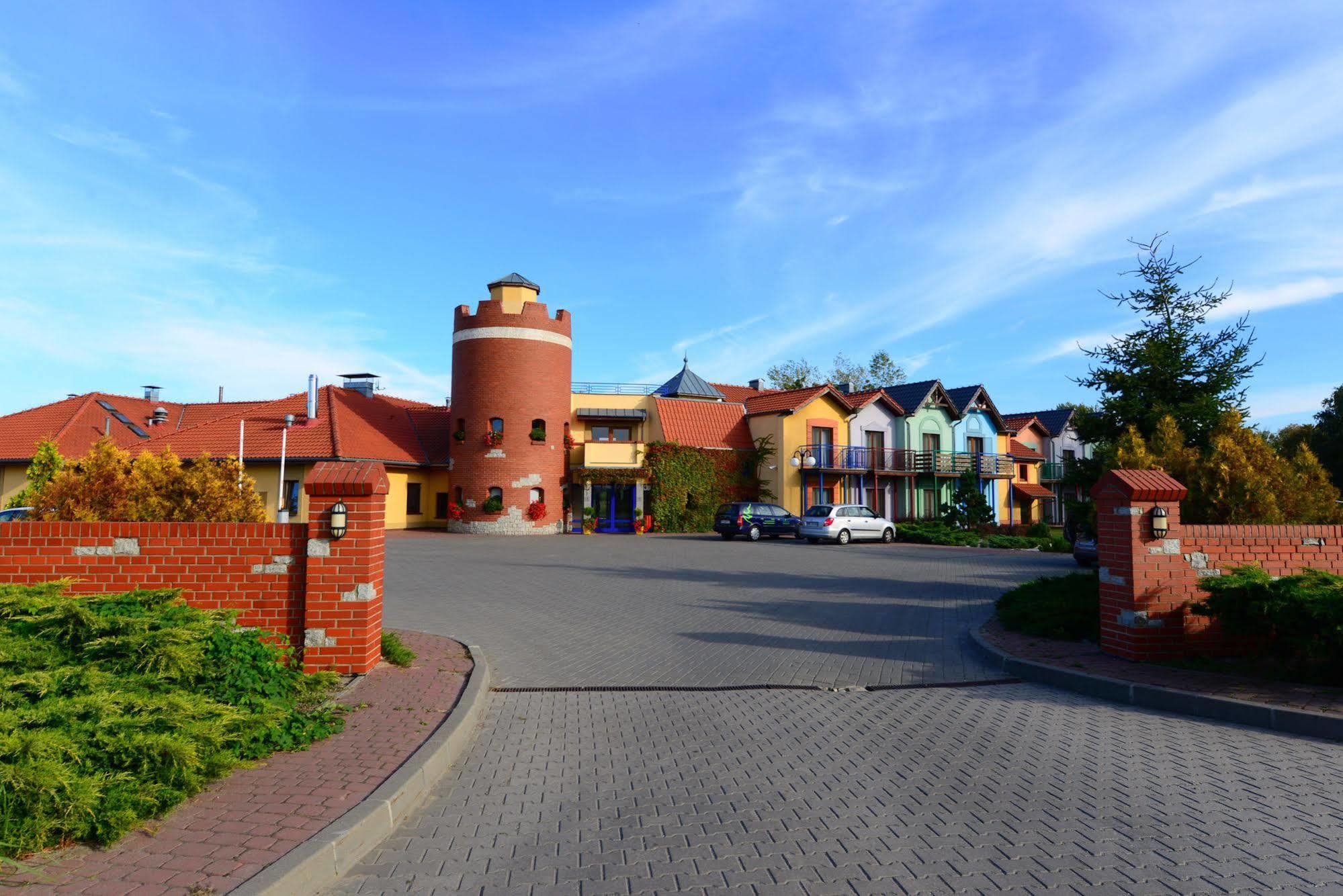 Hotel Daglezja Nad Jeziorem Kornickim Kórnik Exteriér fotografie